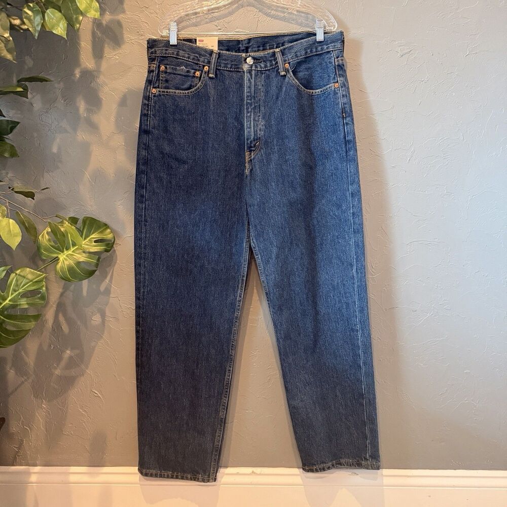 NWT Levi's 550 Jeans Men's 36x30 Blue Relaxed Fit Tapered Leg Normcore Denim